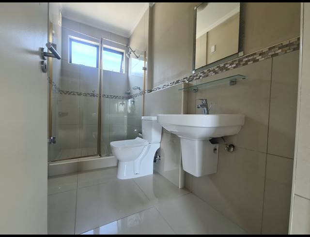 2 BEDROOM APARTMENT FOR SALE IN UMHLANGA RIDGE
